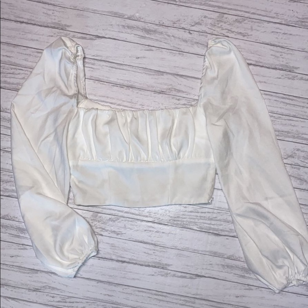 White Long Sleeve blouse